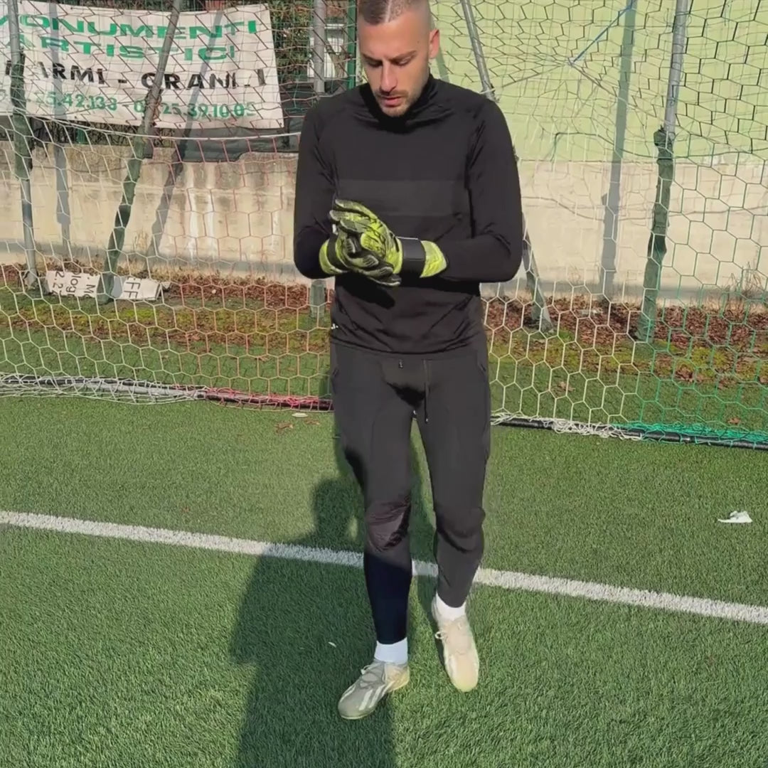 Load video: BodyShield GK Leggings